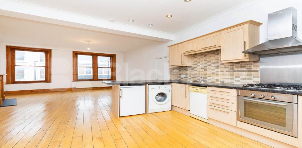 			2 Bedroom, 1 bath, 1 reception Flat			 Park Road, Crouch End